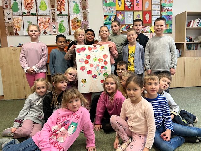 Read more about the article Deň jablka (II. A)