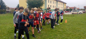 Read more about the article Okresné kolo v cezpoľnom behu