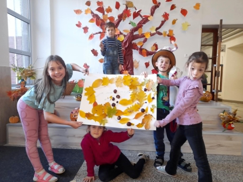 Read more about the article Vôňa jesene a tekvíc – tematický deň druhákov 🍁🎃