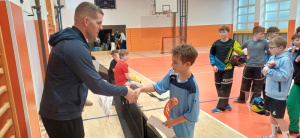 Read more about the article Florbal (2. kolo)